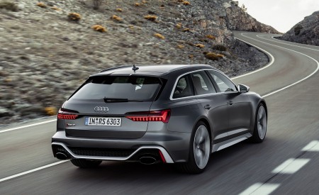 2020 Audi RS 6 Avant Rear Three-Quarter Wallpapers 450x275 (101)