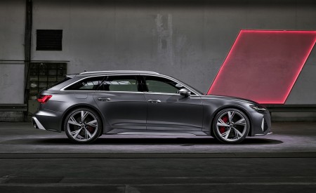 2020 Audi RS 6 Avant Side Wallpapers 450x275 (110)