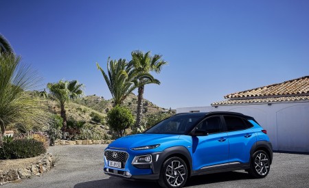 2020 Hyundai Kona Hybrid (Euro-Spec) Front Three-Quarter Wallpapers 450x275 (8)