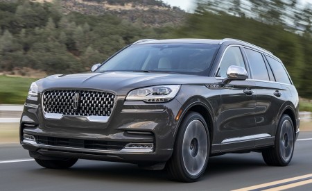 2020 Lincoln Aviator Front Three-Quarter Wallpapers  450x275 (2)