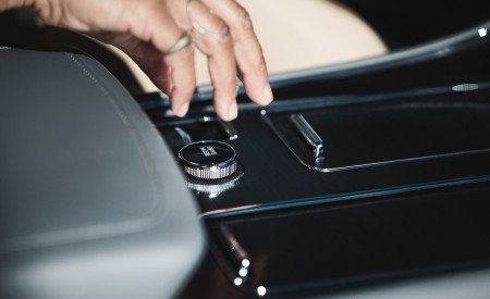 2020 Lincoln Aviator Interior Detail Wallpapers 450x275 (81)