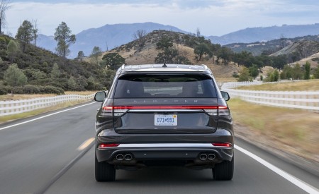 2020 Lincoln Aviator Rear Wallpapers 450x275 (4)