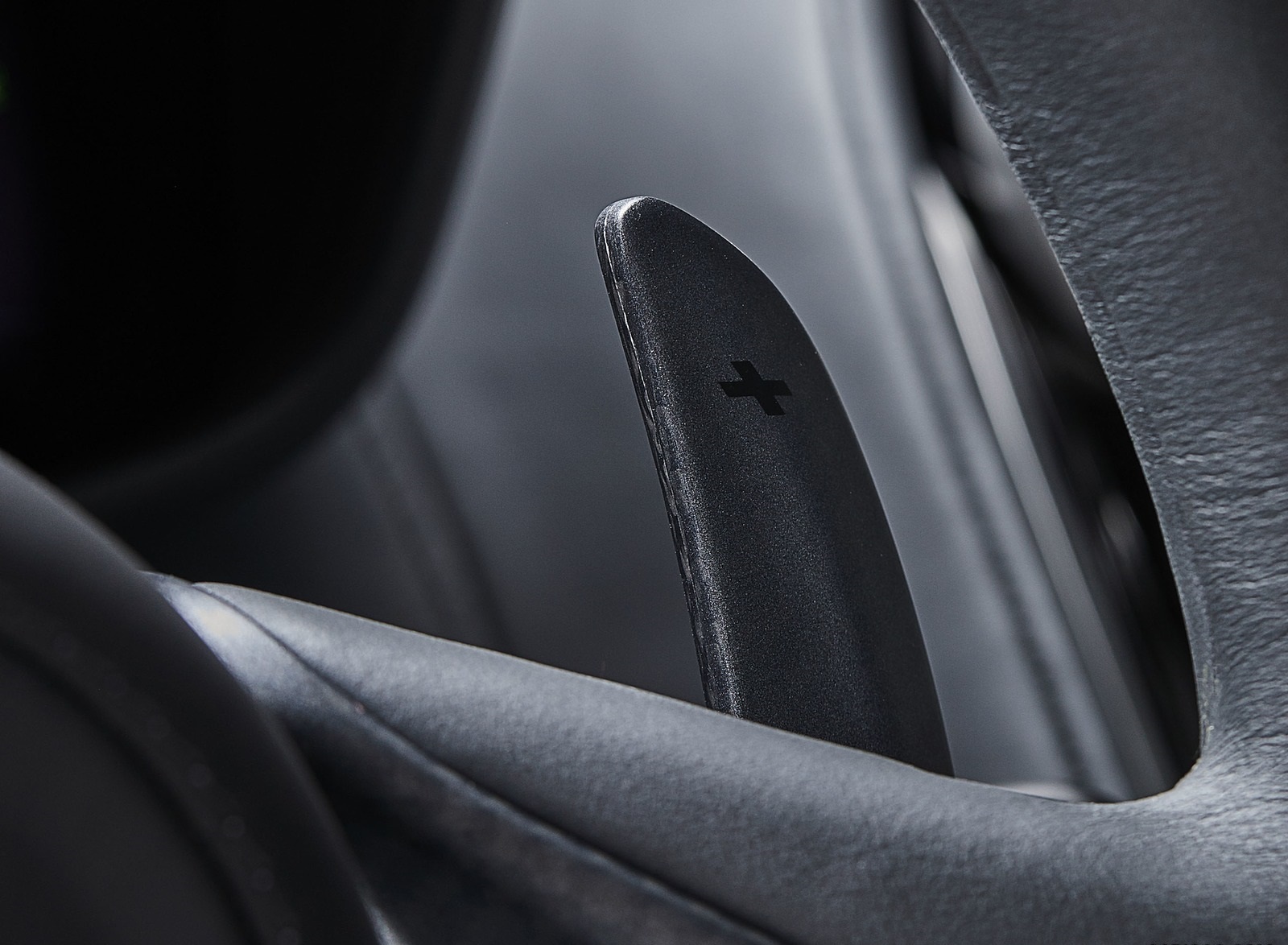 2020 McLaren GT by MSO Interior Detail Wallpapers (10)
