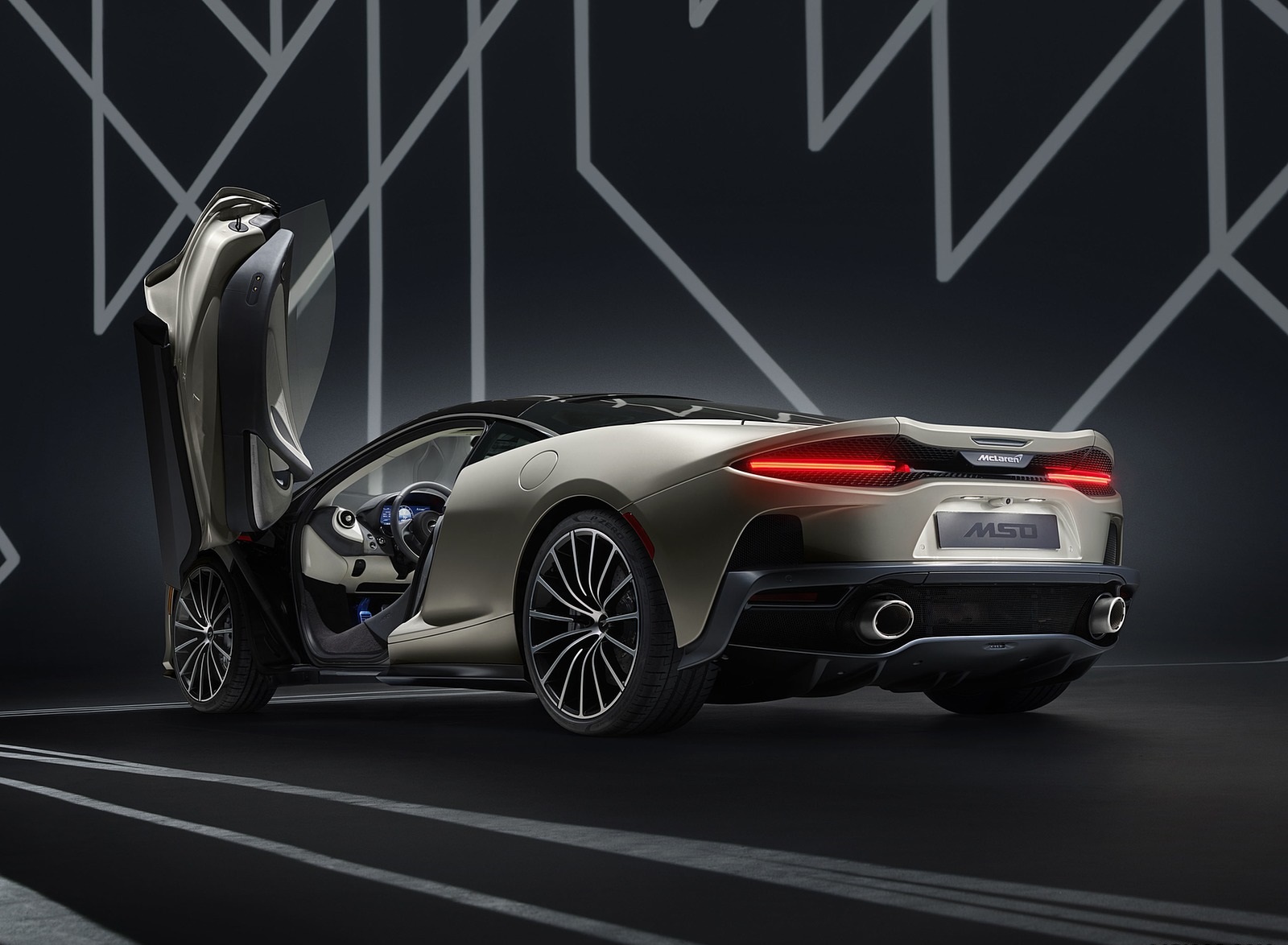 2020 McLaren GT by MSO Rear Three-Quarter Wallpapers (4)