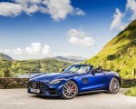 2020 Mercedes-AMG GT S Roadster (UK-Spec) Front Three-Quarter Wallpapers 150x120 (37)