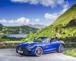 2020 Mercedes-AMG GT S Roadster (UK-Spec) Front Three-Quarter Wallpapers 150x120 (38)