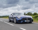 2020 Mercedes-AMG GT S Roadster (UK-Spec) Front Three-Quarter Wallpapers 150x120 (15)