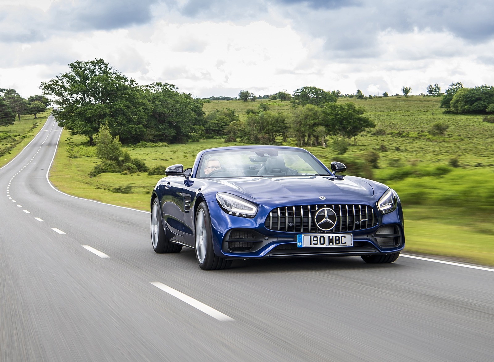 2020 Mercedes-AMG GT S Roadster (UK-Spec) Front Wallpapers (12)