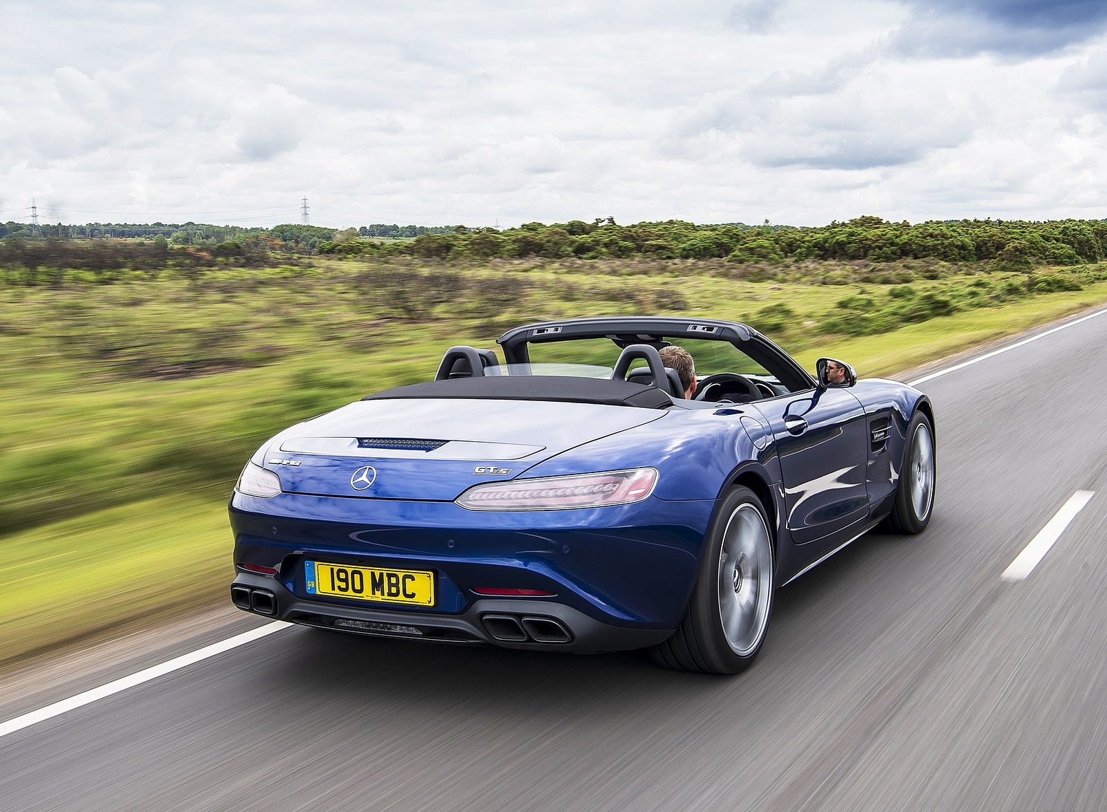 2020 Mercedes-AMG GT S Roadster (UK-Spec) Rear Three-Quarter Wallpapers (13)