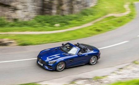 2020 Mercedes-AMG GT S Roadster (UK-Spec) Top Wallpapers 450x275 (36)