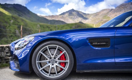 2020 Mercedes-AMG GT S Roadster (UK-Spec) Wheel Wallpapers 450x275 (49)