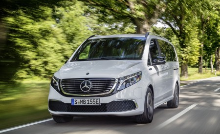 2020 Mercedes-Benz EQV 300 (Color: Mountain Crystal White Metallic) Front Wallpapers 450x275 (6)
