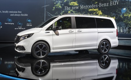 2020 Mercedes-Benz EQV 300 Presentation Wallpapers 450x275 (41)
