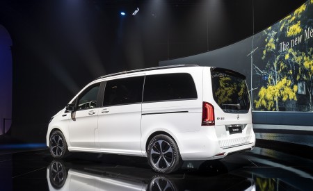 2020 Mercedes-Benz EQV 300 Presentation Wallpapers 450x275 (43)