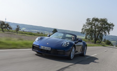2020 Porsche 911 Carrera Cabriolet (Color: Gentian Blue Metallic) Front Three-Quarter Wallpapers 450x275 (12)