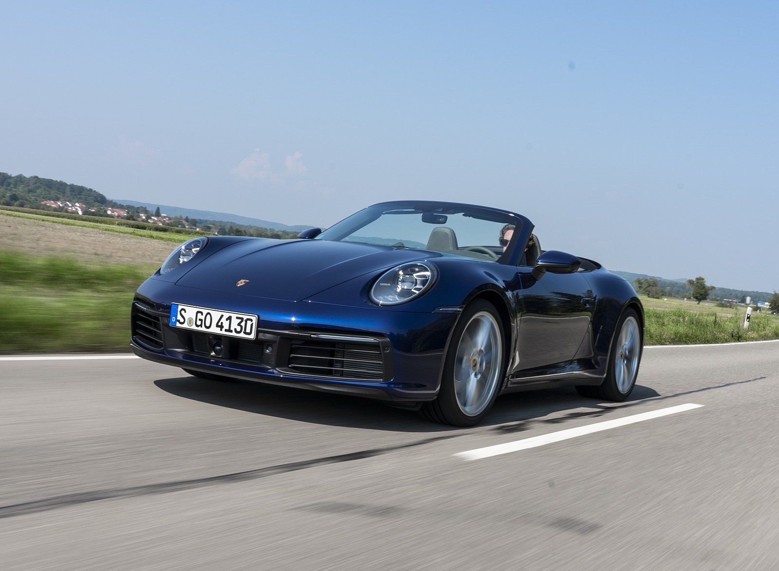 2020 Porsche 911 Carrera Cabriolet (Color: Gentian Blue Metallic) Front Three-Quarter Wallpapers (13)