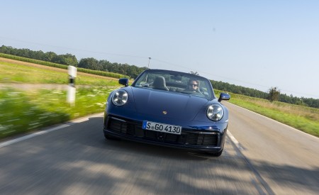 2020 Porsche 911 Carrera Cabriolet (Color: Gentian Blue Metallic) Front Wallpapers 450x275 (20)