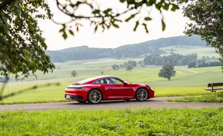 2020 Porsche 911 Carrera Coupe (Color: Guards Red) Rear Three-Quarter Wallpapers 450x275 (30)