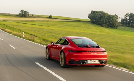 2020 Porsche 911 Carrera Coupe (Color: Guards Red) Rear Three-Quarter Wallpapers 450x275 (10)