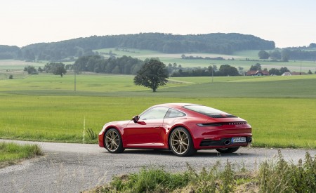 2020 Porsche 911 Carrera Coupe (Color: Guards Red) Rear Three-Quarter Wallpapers 450x275 (43)