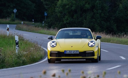 2020 Porsche 911 Carrera Coupe (Color: Racing Yellow) Front Wallpapers 450x275 (78)