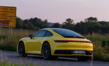2020 Porsche 911 Carrera Coupe (Color: Racing Yellow) Rear Three-Quarter Wallpapers 450x275 (80)