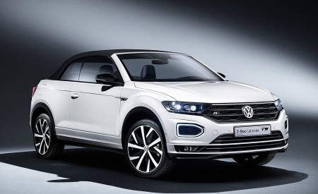 2020 Volkswagen T-Roc Cabriolet Front Three-Quarter Wallpapers 450x275 (165)