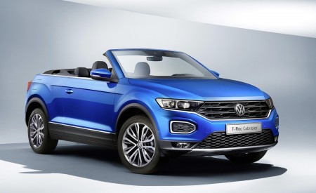 2020 Volkswagen T-Roc Cabriolet Front Three-Quarter Wallpapers 450x275 (184)