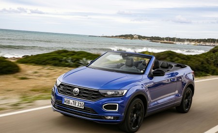 2020 Volkswagen T-Roc Cabriolet Front Three-Quarter Wallpapers 450x275 (43)