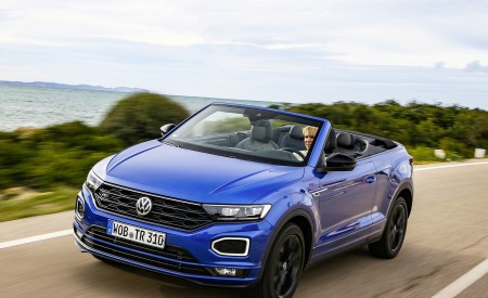 2020 Volkswagen T-Roc Cabriolet Front Three-Quarter Wallpapers 450x275 (26)