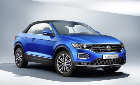 2020 Volkswagen T-Roc Cabriolet Front Three-Quarter Wallpapers 450x275 (185)