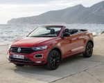2020 Volkswagen T-Roc Cabriolet Front Three-Quarter Wallpapers 150x120