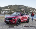 2020 Volkswagen T-Roc Cabriolet Front Three-Quarter Wallpapers 150x120