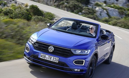 2020 Volkswagen T-Roc Cabriolet Front Wallpapers 450x275 (7)