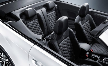 2020 Volkswagen T-Roc Cabriolet Interior Wallpapers 450x275 (181)