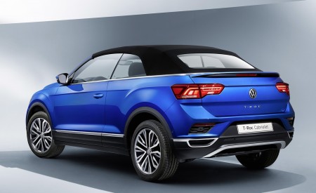 2020 Volkswagen T-Roc Cabriolet Rear Three-Quarter Wallpapers 450x275 (186)