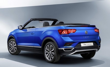 2020 Volkswagen T-Roc Cabriolet Rear Three-Quarter Wallpapers 450x275 (187)