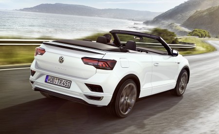 2020 Volkswagen T-Roc Cabriolet Rear Three-Quarter Wallpapers 450x275 (161)