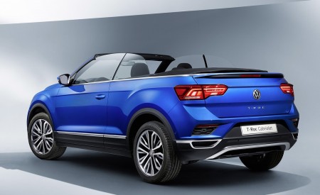 2020 Volkswagen T-Roc Cabriolet Rear Three-Quarter Wallpapers 450x275 (188)