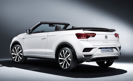 2020 Volkswagen T-Roc Cabriolet Rear Three-Quarter Wallpapers 450x275 (168)
