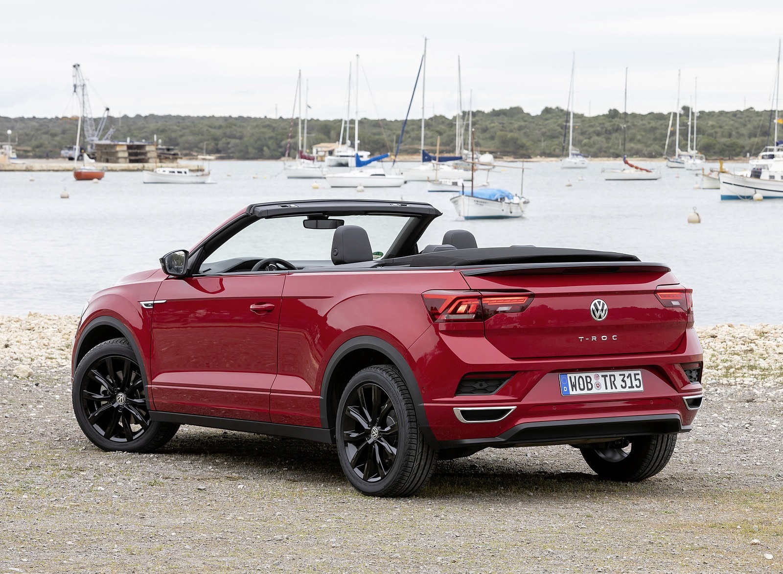 2020 Volkswagen T-Roc Cabriolet Rear Three-Quarter Wallpapers #136 of 205