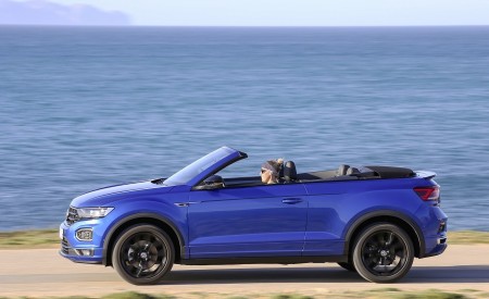 2020 Volkswagen T-Roc Cabriolet Side Wallpapers 450x275 (53)