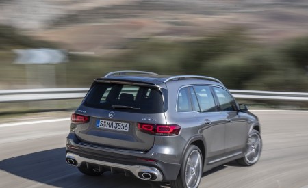 2021 Mercedes-AMG GLB 35 4MATIC (Color: Mountain Gray Metallic) Rear Three-Quarter Wallpapers 450x275 (56)