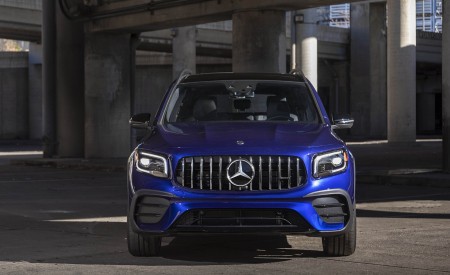 2021 Mercedes-AMG GLB 35 (US-Spec) Front Wallpapers 450x275 (17)