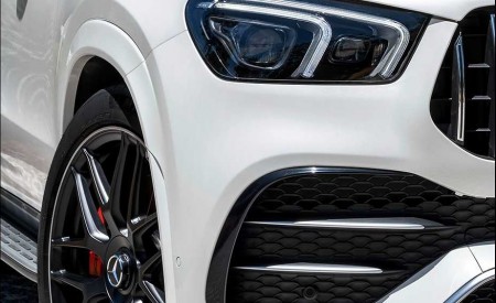 2021 Mercedes-AMG GLE 53 Coupe 4MATIC+ (Color: Designo Diamond White Bright) Headlight Wallpapers 450x275 (172)