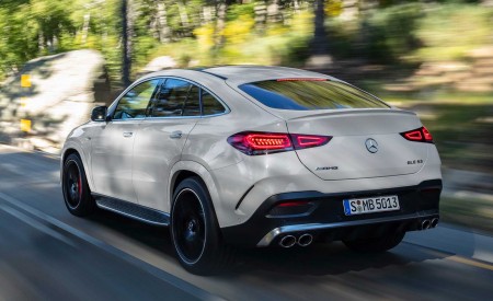 2021 Mercedes-AMG GLE 53 Coupe 4MATIC+ (Color: Designo Diamond White Bright) Rear Three-Quarter Wallpapers 450x275 (145)