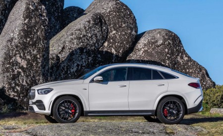 2021 Mercedes-AMG GLE 53 Coupe 4MATIC+ (Color: Designo Diamond White Bright) Side Wallpapers 450x275 (156)