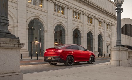 2021 Mercedes-AMG GLE 53 Coupe Rear Three-Quarter Wallpapers 450x275 (51)