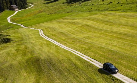 2019 BMW X5 xDrive45e iPerformance Top Wallpapers 450x275 (96)