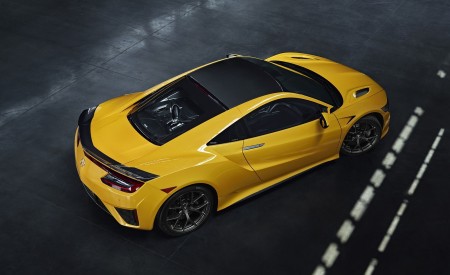 2020 Acura NSX (Color: Indy Yellow Pearl) Top Wallpapers 450x275 (13)
